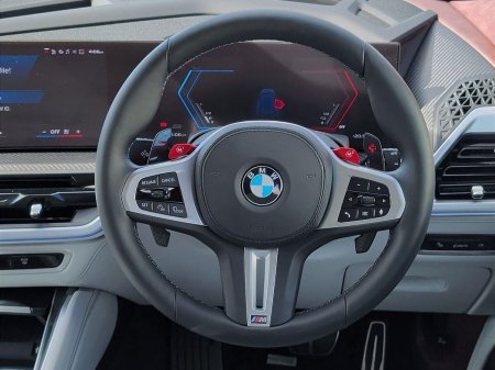 2025 BMW XM - photo 5