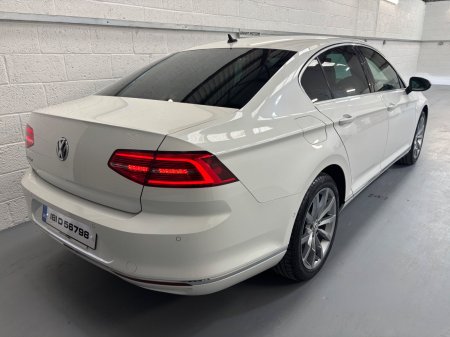 2018 Volkswagen Passat - photo 4