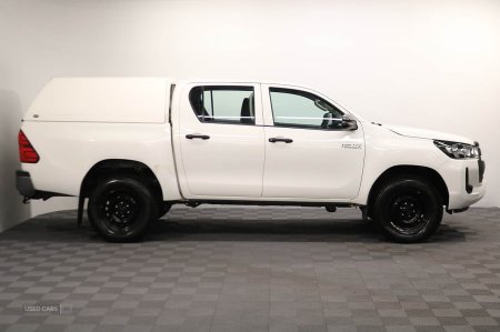 2022 Toyota Hilux - photo 7