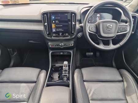 2021 Volvo XC40 - photo 4