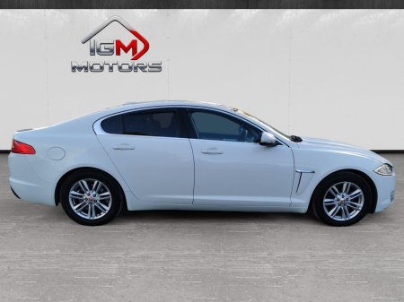 2011 Jaguar XF - photo 3