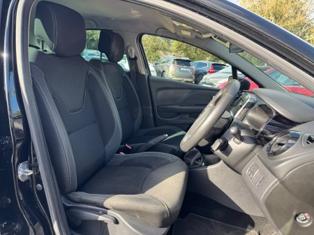 2019 Renault Clio - photo 9