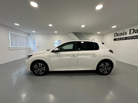 2021 Peugeot 208 - photo 8