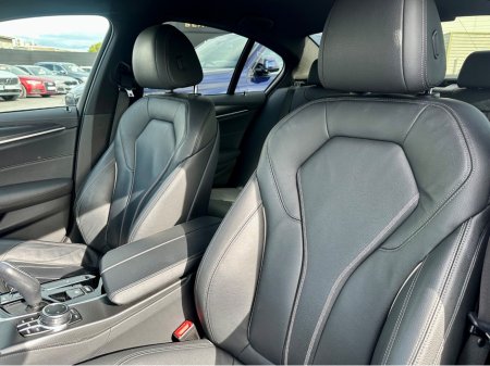 2022 BMW 5-Series - photo 11
