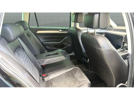 2020 Volkswagen Passat - photo 14