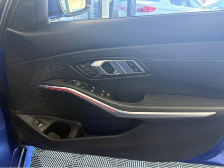 2021 BMW 3-Series - photo 11