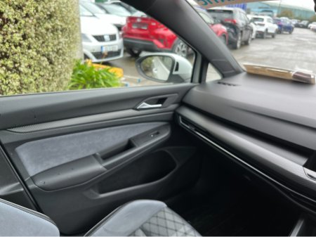 2021 Volkswagen Golf - photo 15