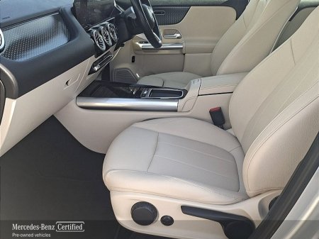2025 Mercedes-Benz GLA - photo 12