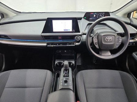2024 Toyota Prius - photo 3