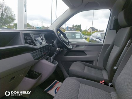 2024 Volkswagen Transporter - photo 2