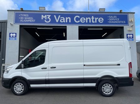 2021 Ford Transit - photo 2