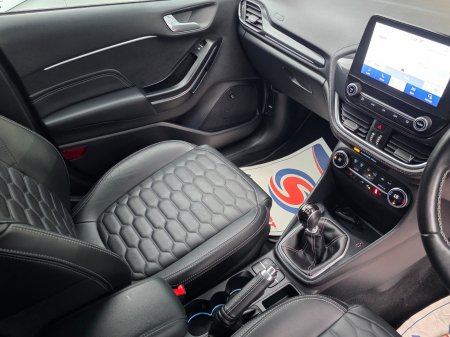 2020 Ford Fiesta - photo 19