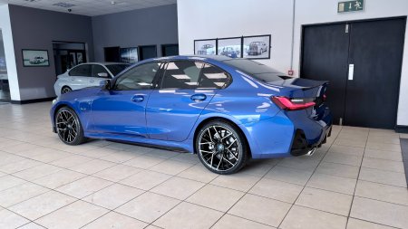 2024 BMW 3-Series - photo 17
