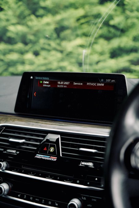 2018 BMW 5-Series - photo 14