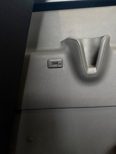 2022 Ford Transit - photo 24