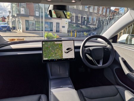 2024 Tesla Model 3 - photo 7