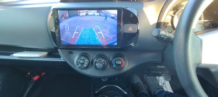 2014 Toyota Vitz - photo 34