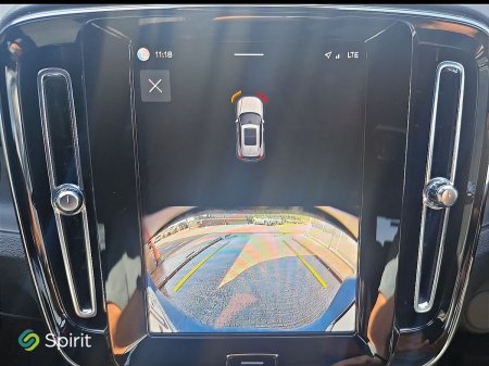 2025 Volvo XC40 - photo 13