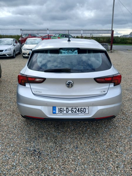2016 Vauxhall Astra - photo 8