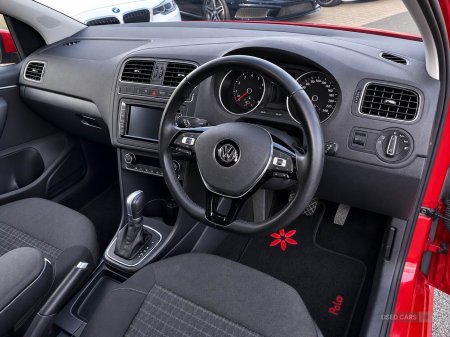 2015 Volkswagen Polo - photo 12