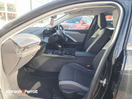2024 Opel Astra - photo 3
