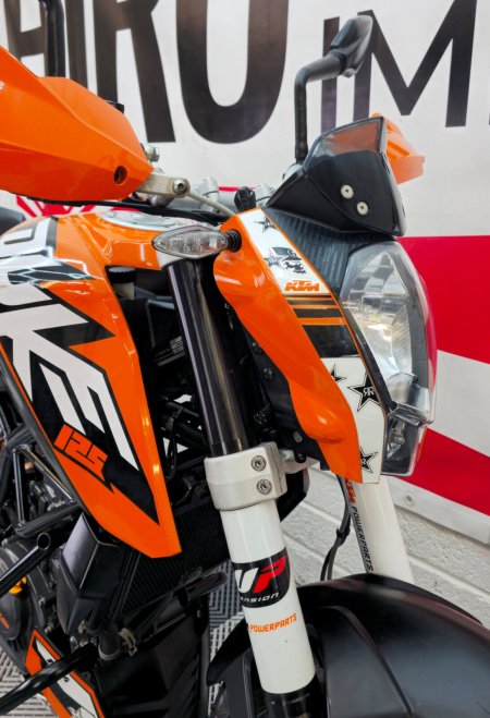 2012 KTM Duke - photo 19
