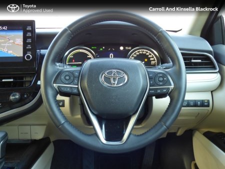 2023 Toyota Camry - photo 9