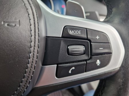 2017 BMW 5-Series - photo 35