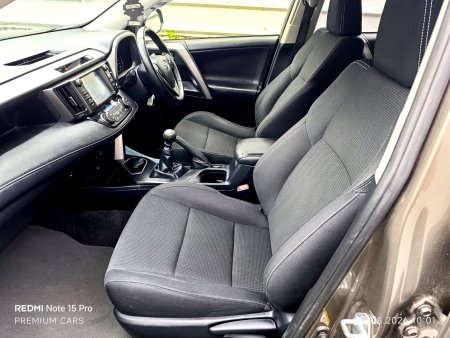 2018 Toyota RAV4 - photo 16