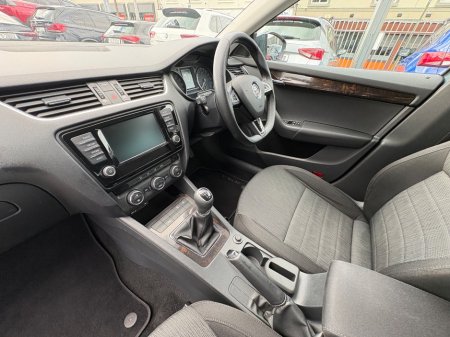 2016 Skoda Octavia - photo 26