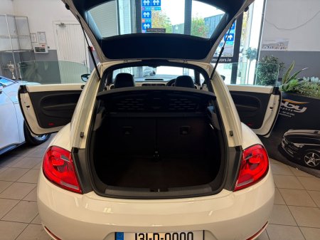2013 Volkswagen Beetle - photo 34