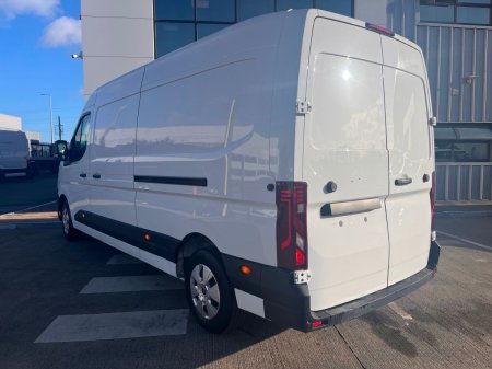 2025 Renault Master - photo 7