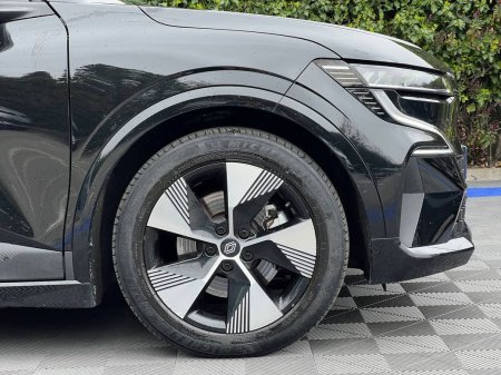 2023 Renault Megane E-Tech - photo 9