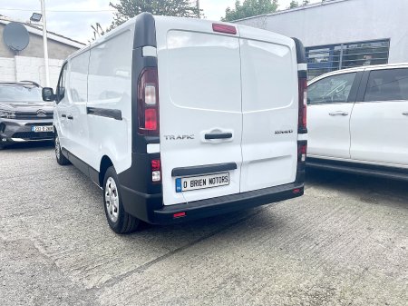 2023 Renault Trafic - photo 15