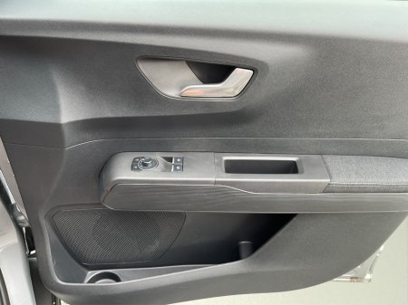 2025 Ford Transit Courier - photo 12