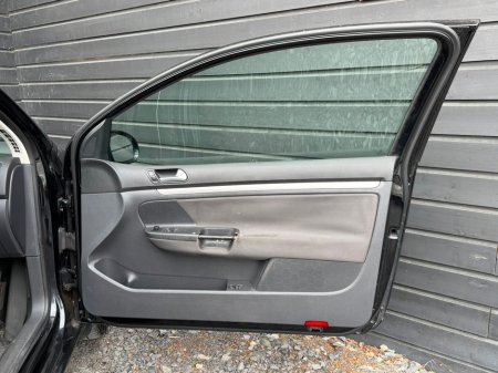 2006 Volkswagen Golf - photo 14