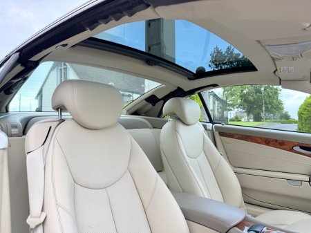 2005 Mercedes-Benz SL-Class - photo 21