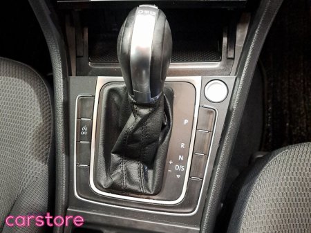 2018 Volkswagen Golf - photo 16