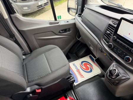 2021 Ford Transit - photo 17