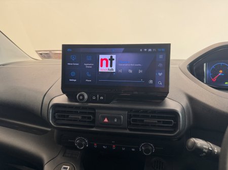 2025 Peugeot Partner - photo 15