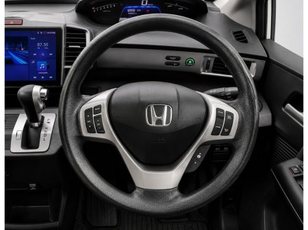 2015 Honda Freed - photo 14