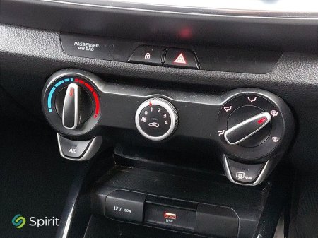 2024 Kia Stonic - photo 16