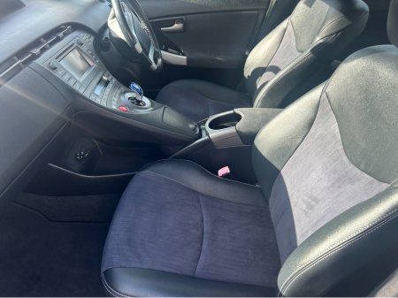 2013 Toyota Prius - photo 6