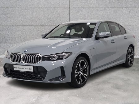 2026 BMW 3-Series - photo 26