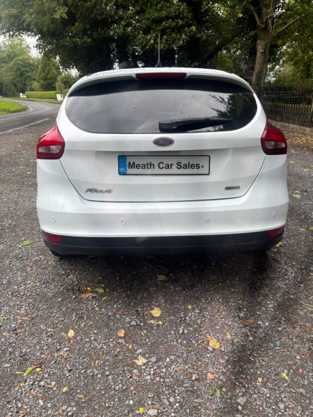 2017 Ford Focus - photo 6