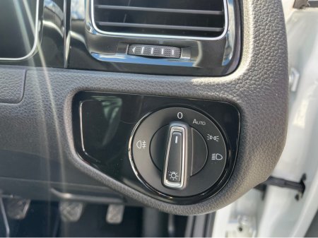 2020 Volkswagen Golf - photo 23