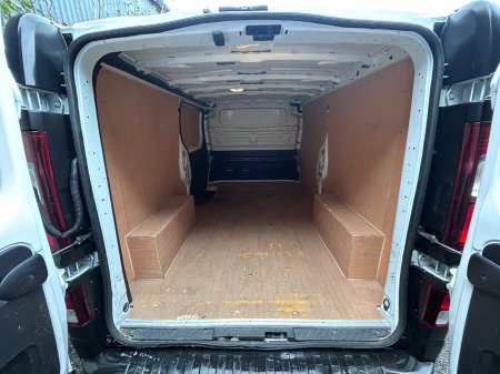 2023 Renault Trafic - photo 11