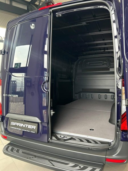 2026 Mercedes-Benz Sprinter - photo 6