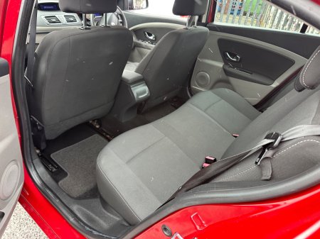 2012 Renault Fluence - photo 26