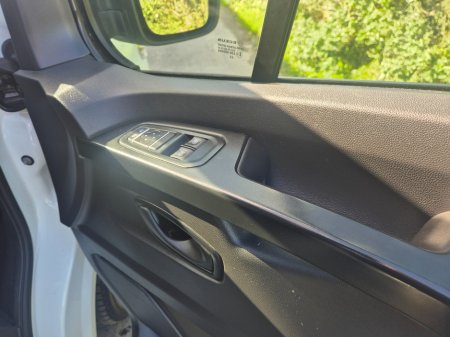2024 Renault Trafic - photo 13